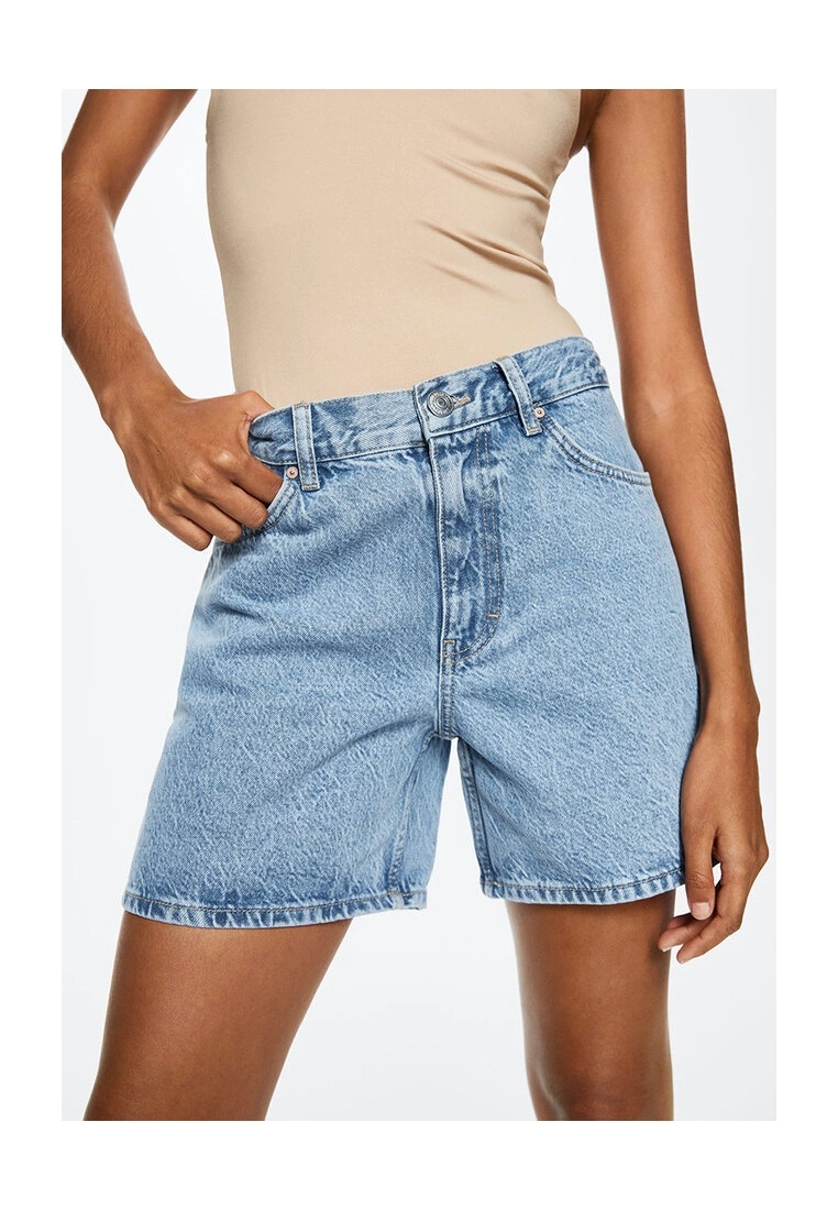 Mango Straight Denim Shorts 6 Mango Straight Denim Shorts - Image 4