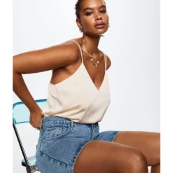 Mango Straight Denim Shorts 18 Mango Straight Denim Shorts -Mango popular store mango 0075 0868916 8