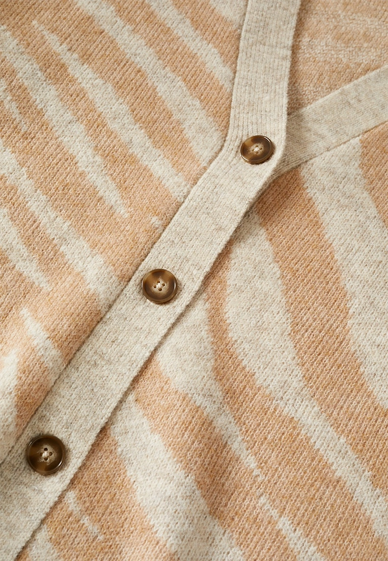 Mango Animal Print Cardigan 5 Mango Animal Print Cardigan - Image 3