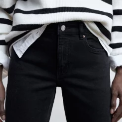 Mango Mid-Rise Straight Jeans 12 Mango Mid-Rise Straight Jeans -Mango popular store mango 0264 6581046 4