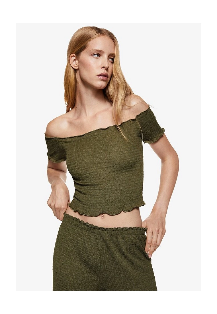 Mango Textured Crop Top 3 Mango Textured Crop Top