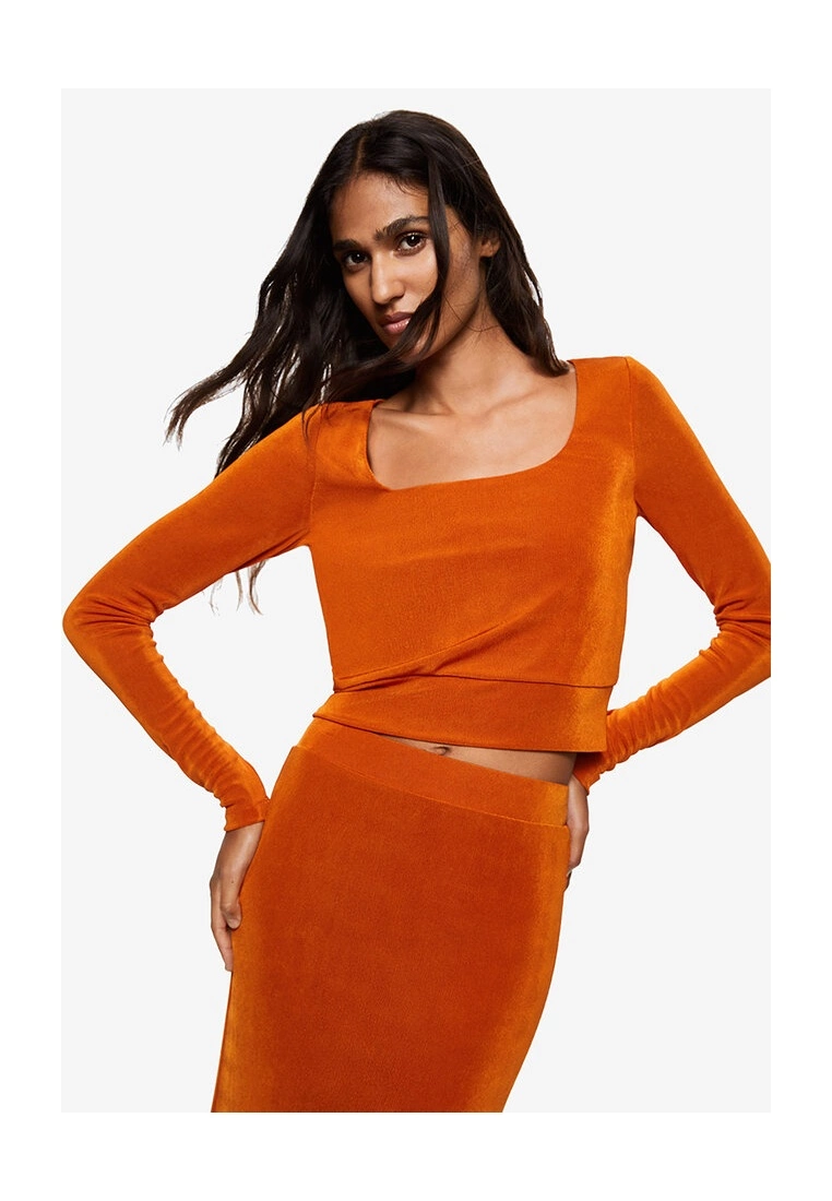 Mango Long-Sleeved Crop Top 3 Mango Long-Sleeved Crop Top