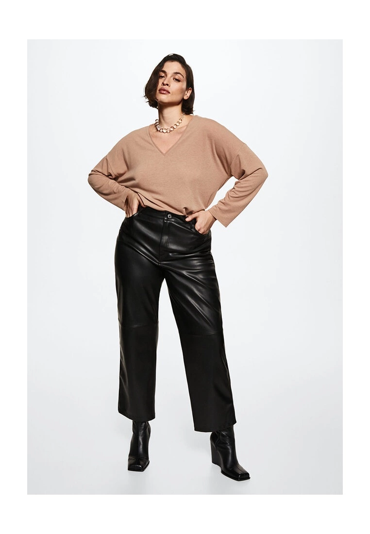 Mango V-Neck T-Shirt 9 Mango V-Neck T-Shirt - Image 7