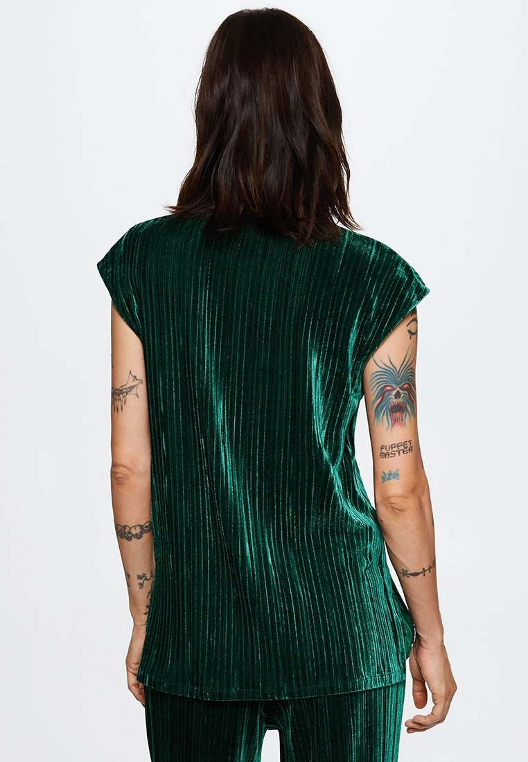 Mango Velvet Top 4 Mango Velvet Top - Image 2