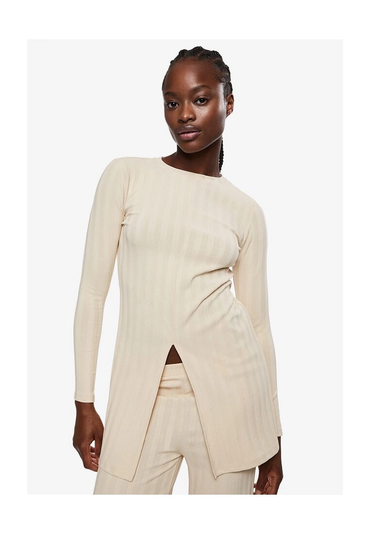 Mango Long-Sleeve T-Shirt With Cut-Out 3 Mango Long-Sleeve T-Shirt With Cut-Out