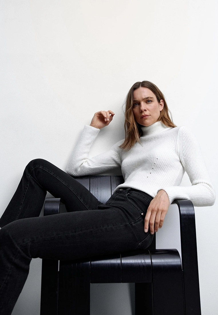 Mango Low Rise Flare Jeans 7 Mango Low Rise Flare Jeans - Image 5