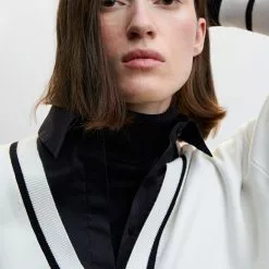 Mango Contrasting V-Neck Sweater 12 Mango Contrasting V-Neck Sweater -Mango popular store mango 1026 2059046 3