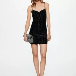 Mango Velvet Details Dress 13 Mango Velvet Details Dress -Mango popular store mango 1079 8192436 6