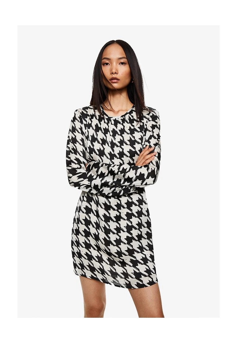 Mango Houndstooth Mini Dress 3 Mango Houndstooth Mini Dress
