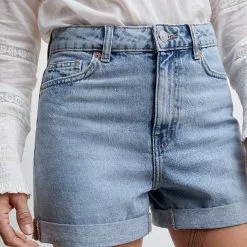 Mango Mom-Fit Denim Shorts 9 Mango Mom-Fit Denim Shorts -Mango popular store mango 1610 7342536 3