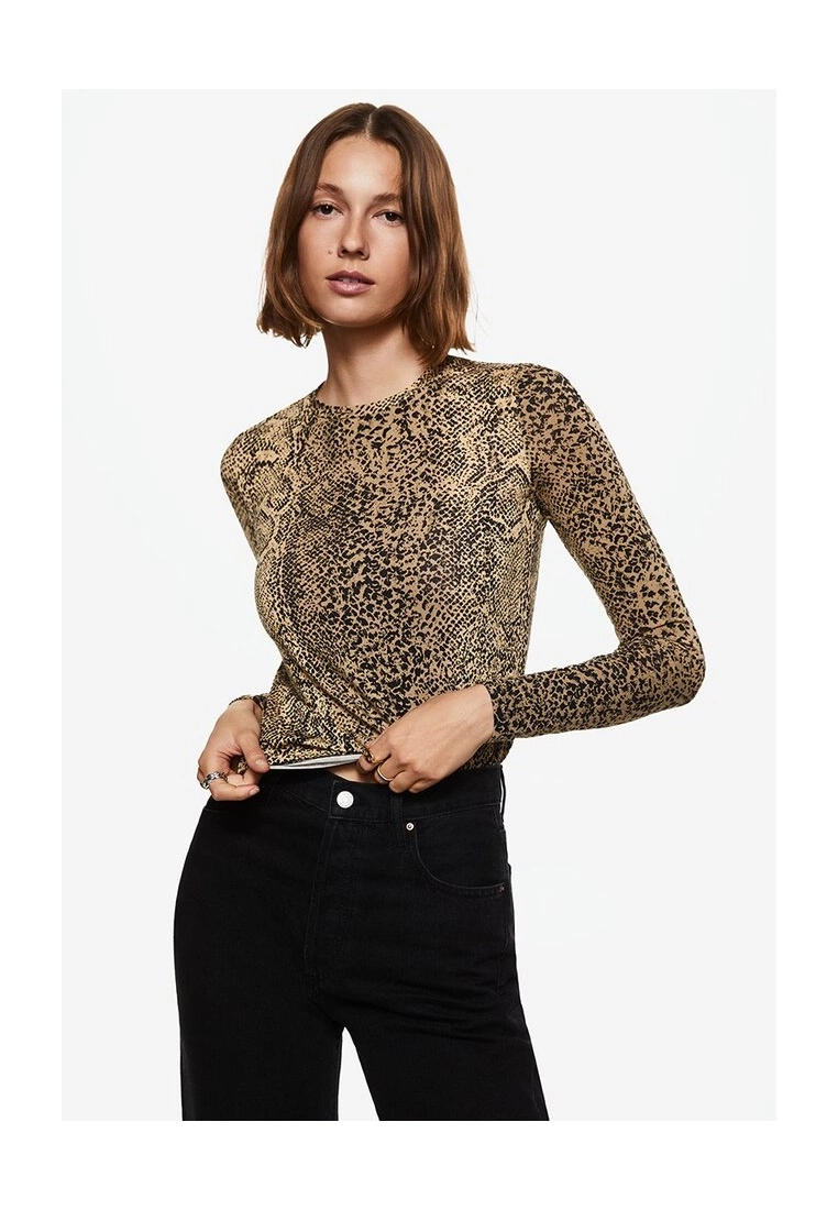 Mango Printed Long Sleeve T-Shirt 3 Mango Printed Long Sleeve T-Shirt