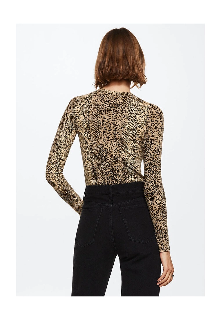 Mango Printed Long Sleeve T-Shirt 4 Mango Printed Long Sleeve T-Shirt - Image 2