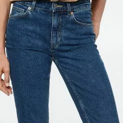 Mango Mid-Rise Straight Jeans -Mango popular store mango 1922 6336336 3