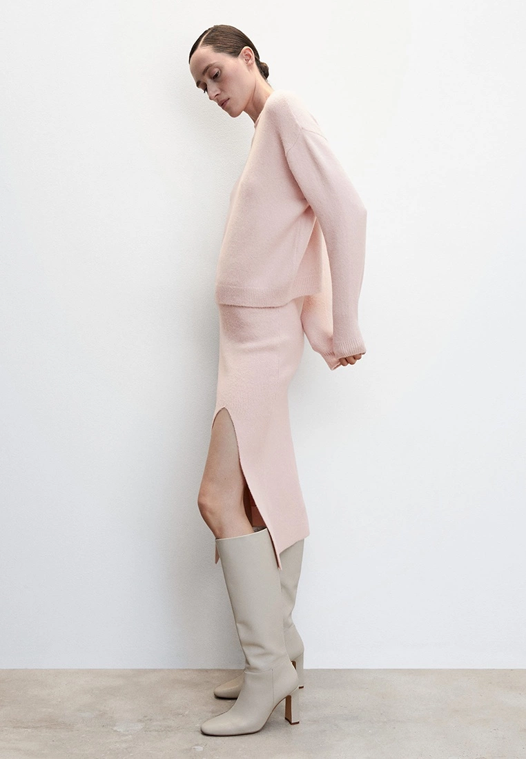 Mango Slit Knitted Skirt 6 Mango Slit Knitted Skirt - Image 4