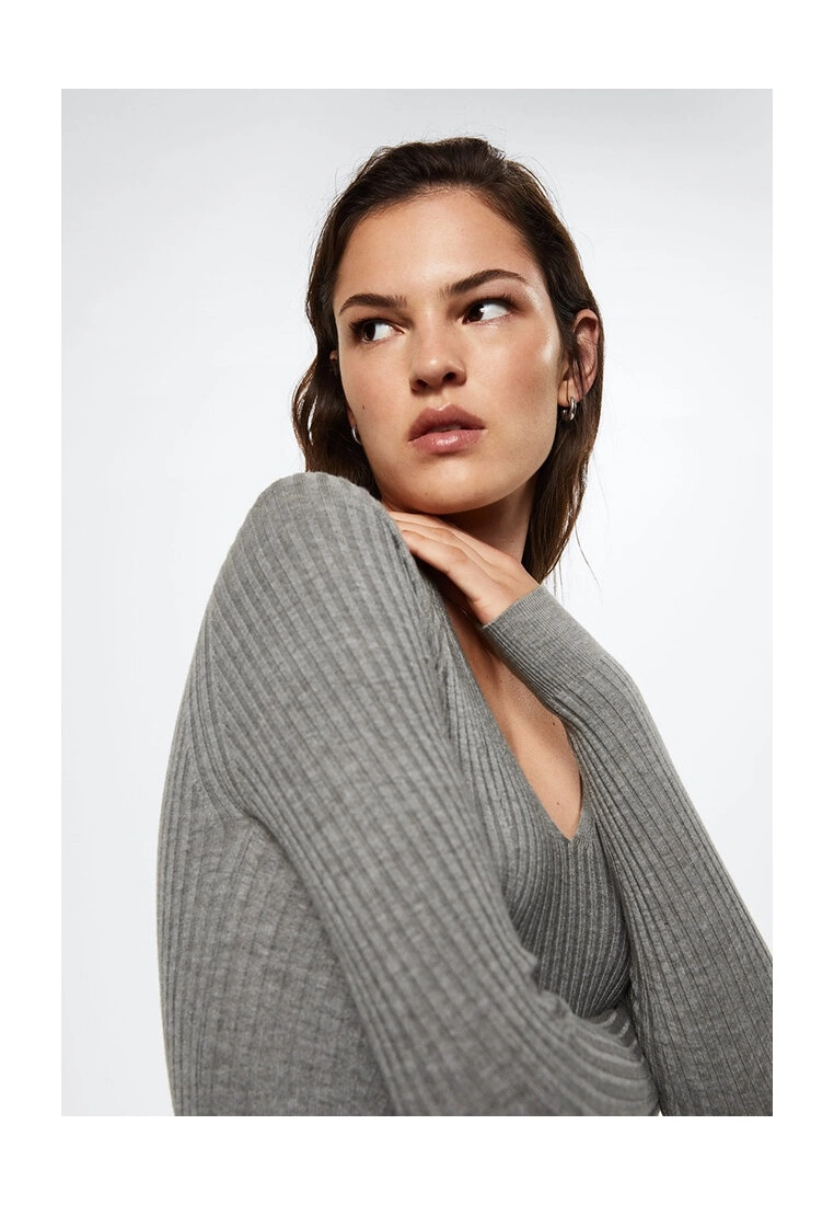 Mango Bow Knitted Dress 5 Mango Bow Knitted Dress - Image 3