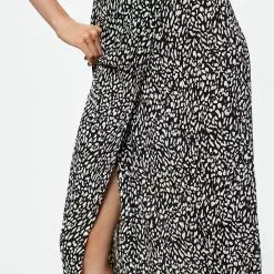 Mango Pleated Crossover Skirt -Mango popular store mango 2604 9271036 3