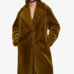 Mango Oversize Faux-Fur Coat