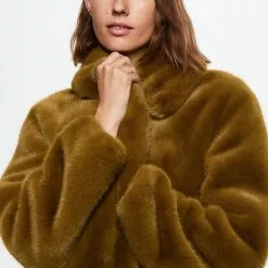 Mango Oversize Faux-Fur Coat 10 Mango Oversize Faux-Fur Coat -Mango popular store mango 3175 6732236 3