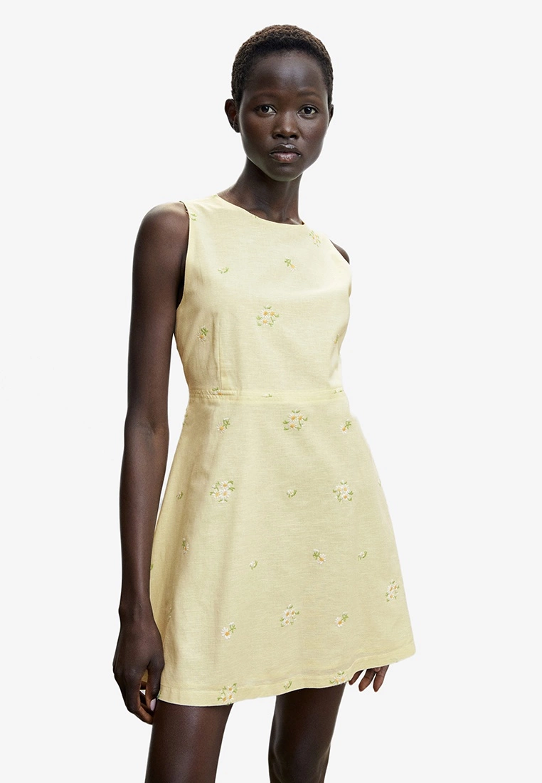 Mango Floral Embroidery Dress 3 Mango Floral Embroidery Dress