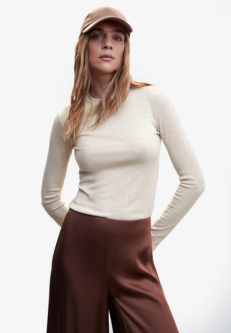 Mango Textured Knit T-Shirt 3 Mango Textured Knit T-Shirt