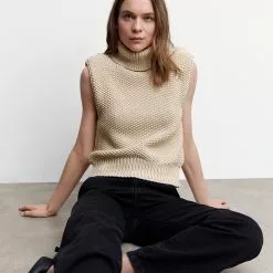 Mango Turtleneck Knitted Vest -Mango popular store mango 3268 4849046 4