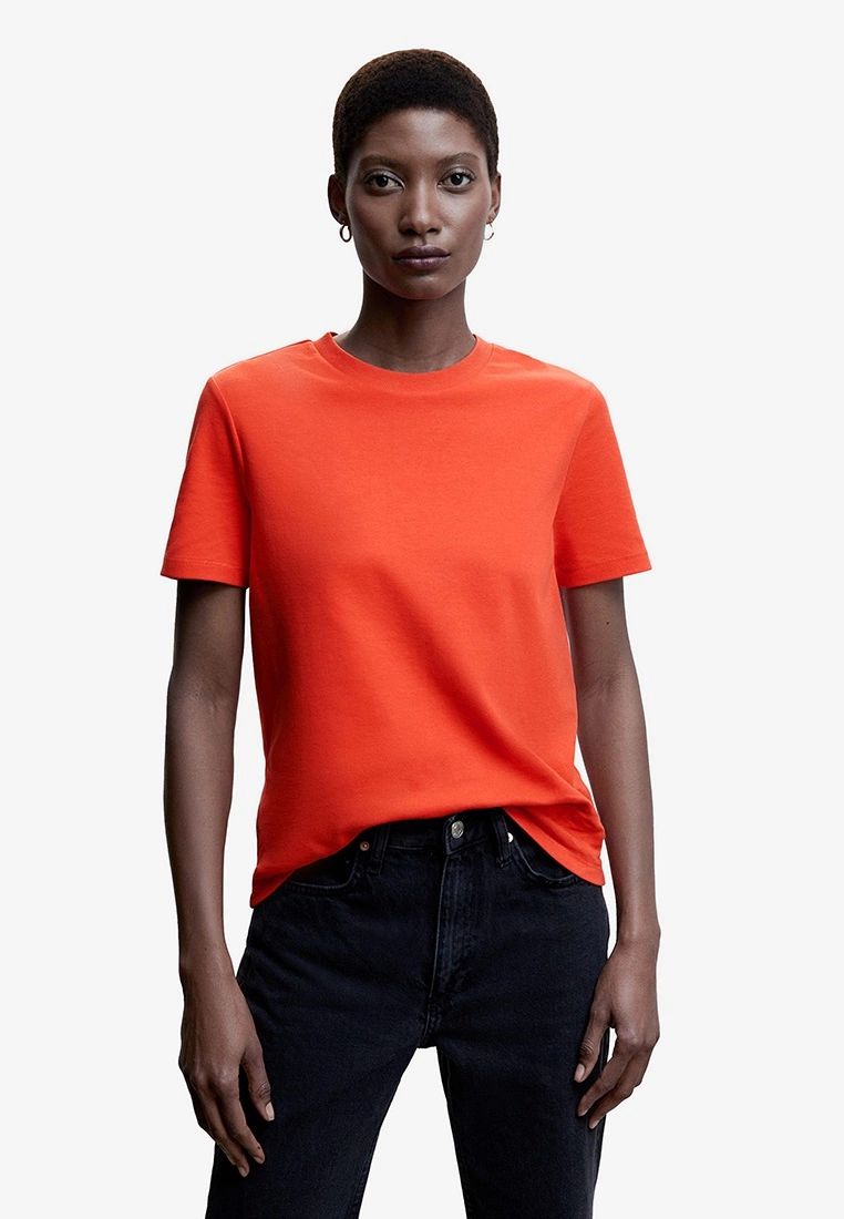 Mango Rounded Neck Cotton T-Shirt 3 Mango Rounded Neck Cotton T-Shirt