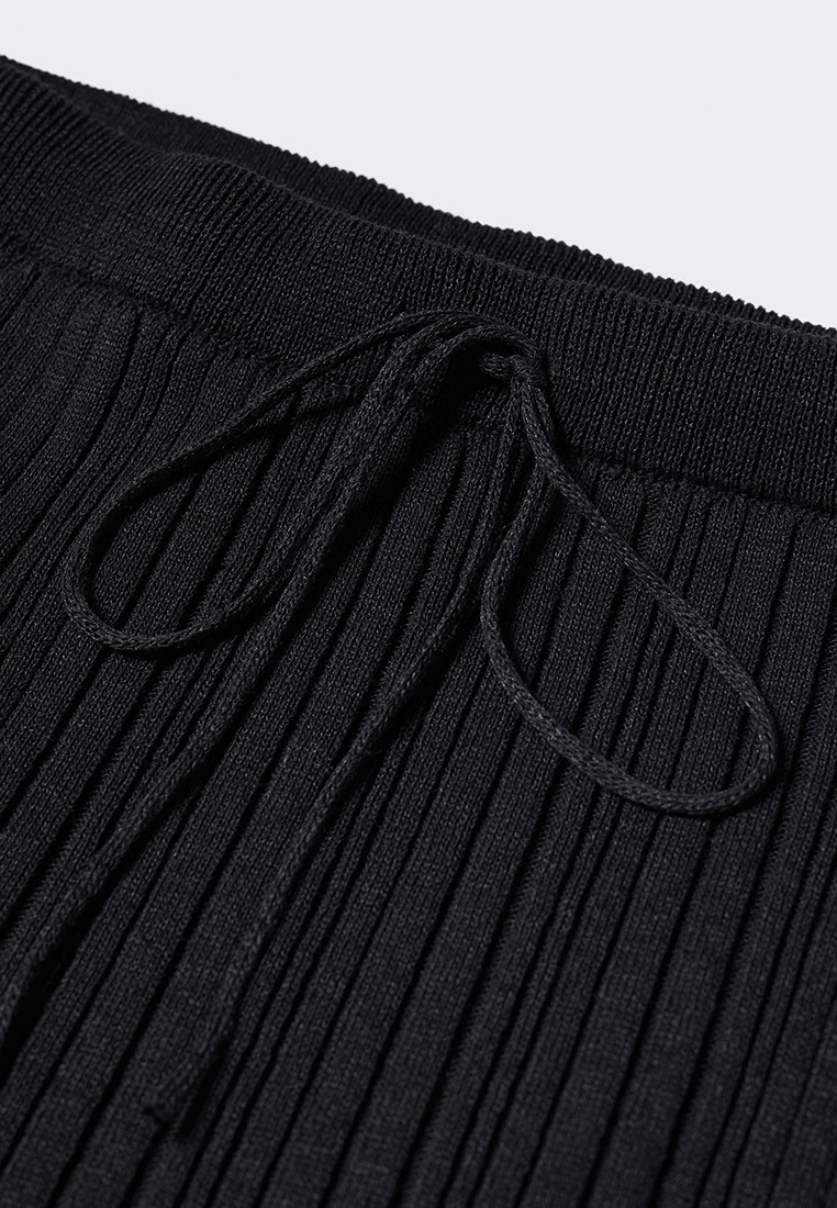 Mango Ribbed Midi Skirt 8 Mango Ribbed Midi Skirt - Image 6