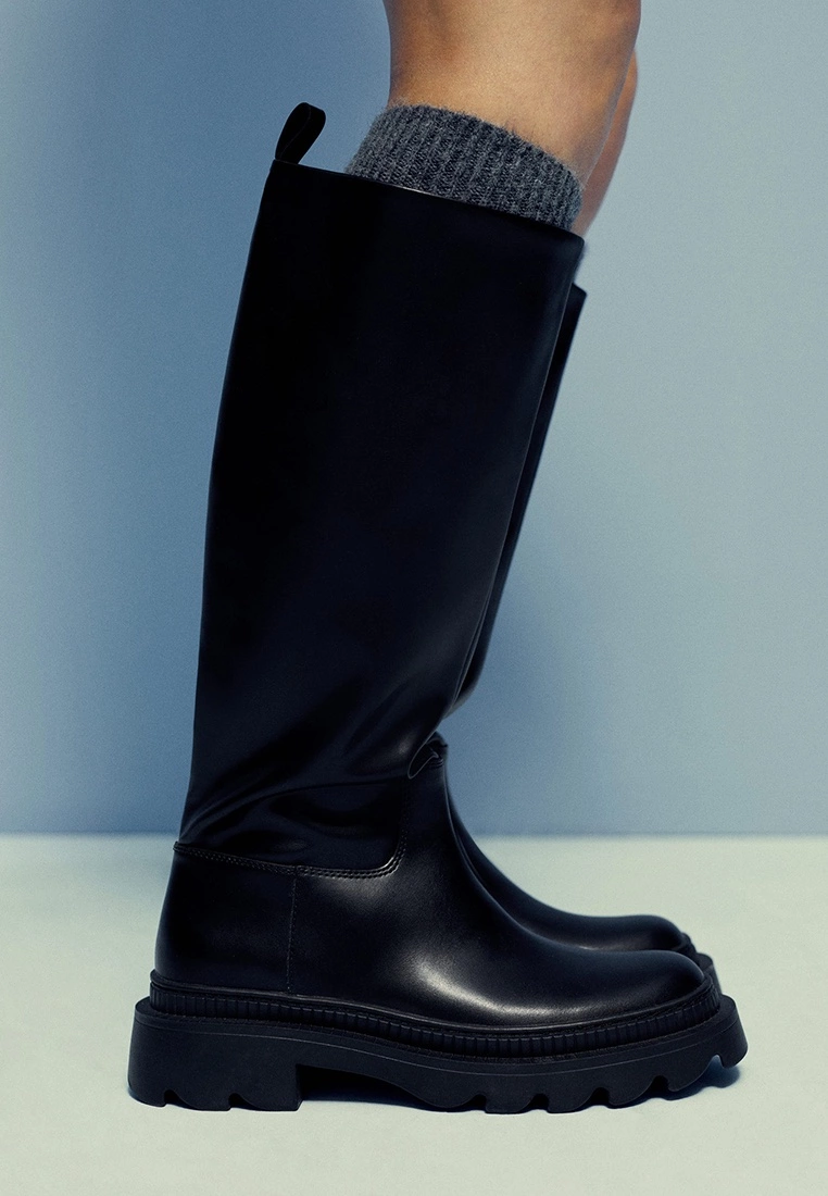 Mango High Boots With Track Sole 7 Mango High Boots With Track Sole - Image 5