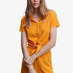 Mango Knot Cropped Shirt