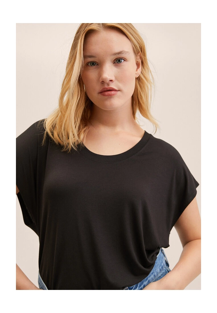 Mango Oversize T-Shirt 4 Mango Oversize T-Shirt - Image 2