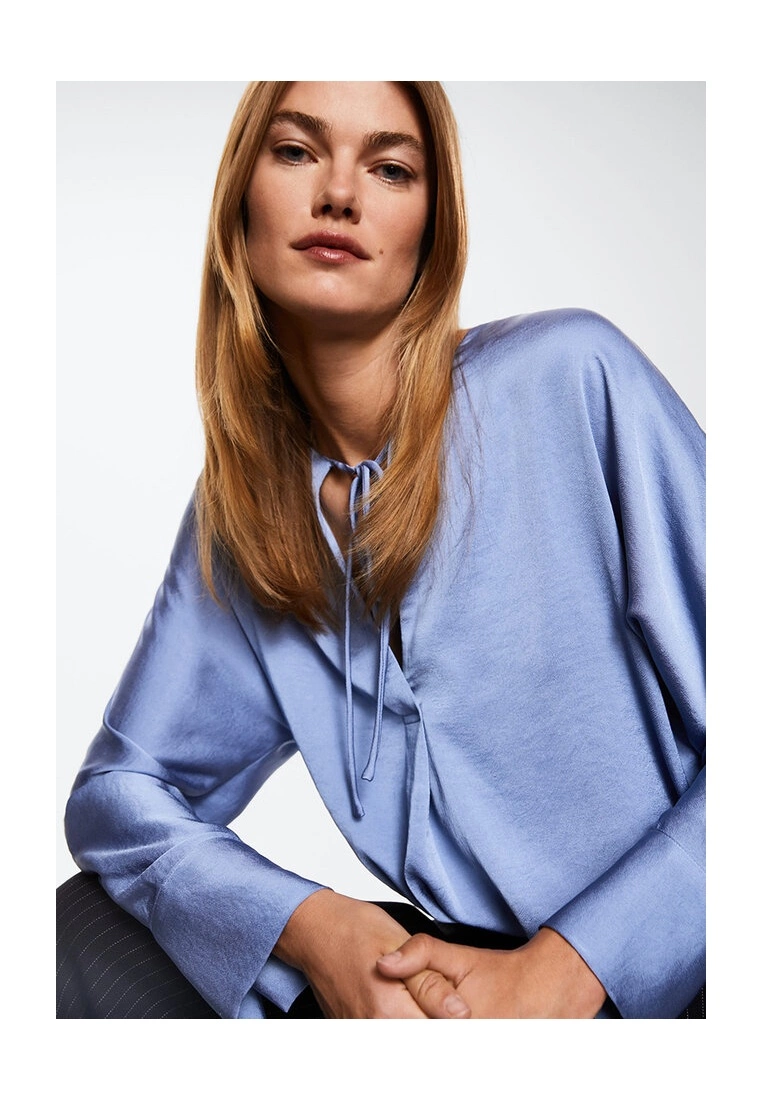 Mango Lace Flowy Blouse 6 Mango Lace Flowy Blouse - Image 4