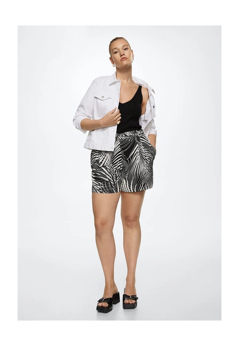 Mango Printed Waist Tie Shorts 4 Mango Printed Waist Tie Shorts - Image 2