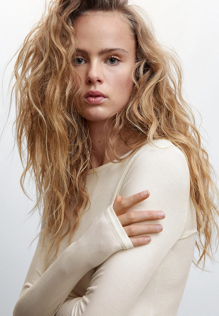 Mango Ribbed Long-Sleeved T-Shirt 5 Mango Ribbed Long-Sleeved T-Shirt - Image 3