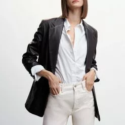 Mango Mom High-Waist Jeans 13 Mango Mom High-Waist Jeans -Mango popular store mango 6994 2338836 4