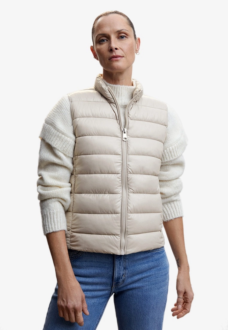 Mango Ultra-Light Quilted Gilet 3 Mango Ultra-Light Quilted Gilet