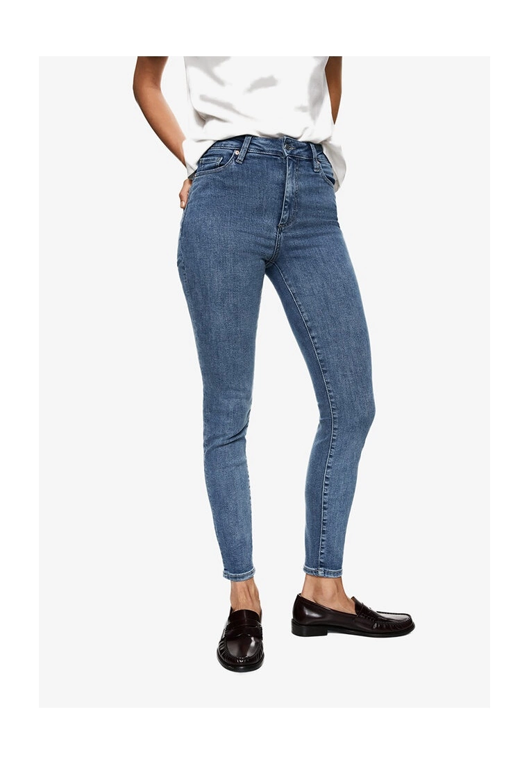Mango High-Rise Skinny Jeans 3 Mango High-Rise Skinny Jeans
