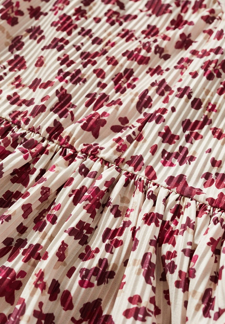 Mango Printed Pleated Blouse 5 Mango Printed Pleated Blouse - Image 3