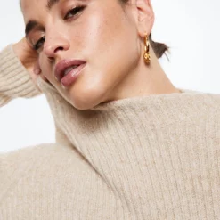 Mango Shiny Ribbed Sweater -Mango popular store mango 7951 9798036 7