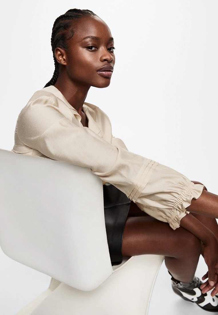 Mango Ruffle Neckline Blouse 6 Mango Ruffle Neckline Blouse - Image 4