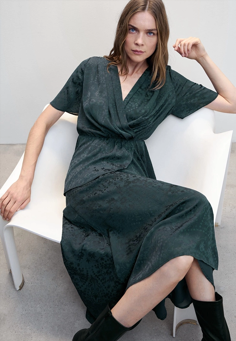 Mango Falda Midi Jacquard Skirt 6 Mango Falda Midi Jacquard Skirt - Image 4