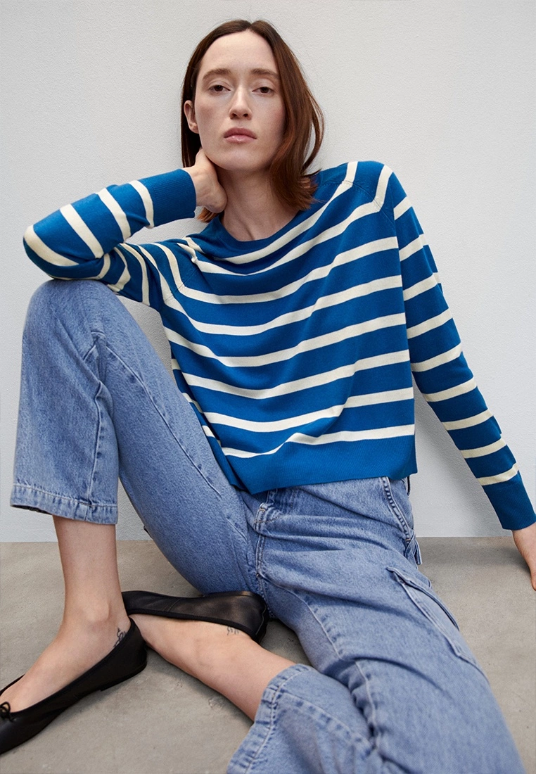 Mango Jersey Punto Fino Cuello Redondo 6 Mango Jersey Punto Fino Cuello Redondo - Image 4