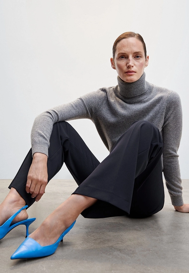 Mango Wide Leg Fluid Trousers 6 Mango Wide Leg Fluid Trousers - Image 4